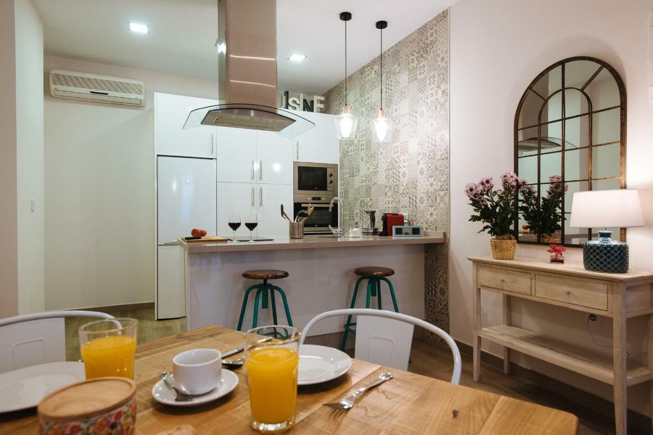 Hostly Aponte Exclusive Apartment-center-fibre-parking Optional-cless Apartamento *